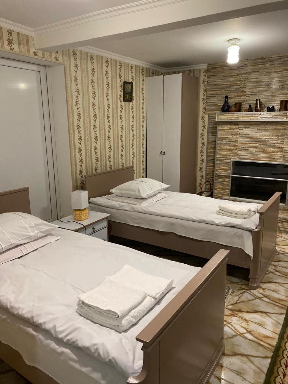 Guest House Happy House Kutaisi Exterior foto
